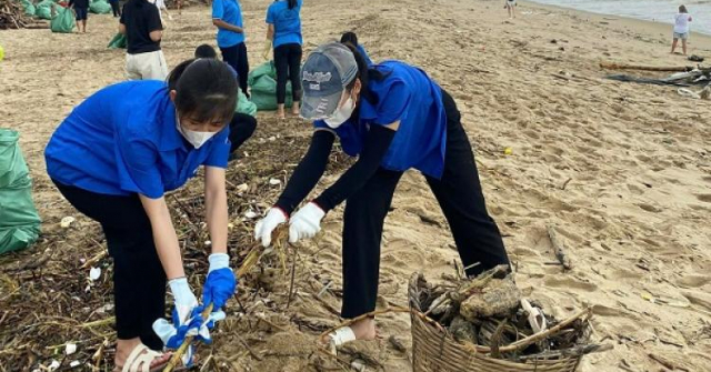 Khát vọng tuổi trẻ Việt Nam qua những mùa gian khó