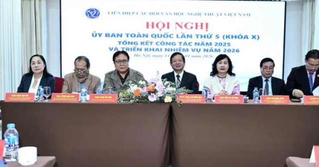 Tổng kết một năm sáng tạo và mở ra những định hướng mới cho văn học nghệ thuật