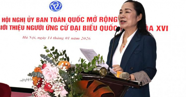 Giới thiệu NSND Trịnh Thúy Mùi ứng cử đại biểu Quốc hội khóa XVI