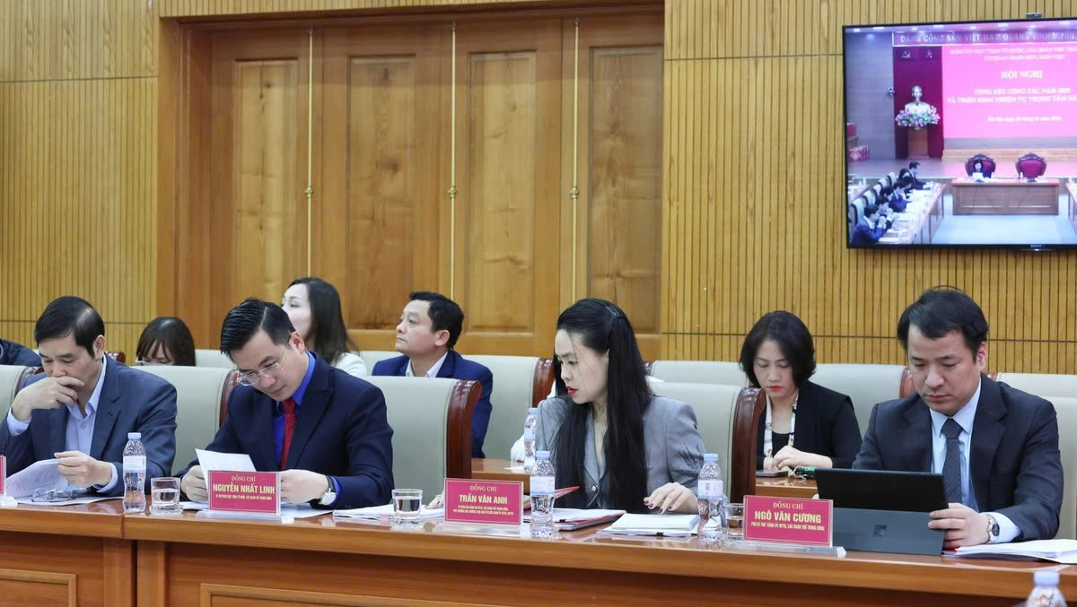 Chìa khóa thành công của Cơ quan tham mưu, giúp việc, Đảng ủy MTTQ, các đoàn thể Trung ương - 5