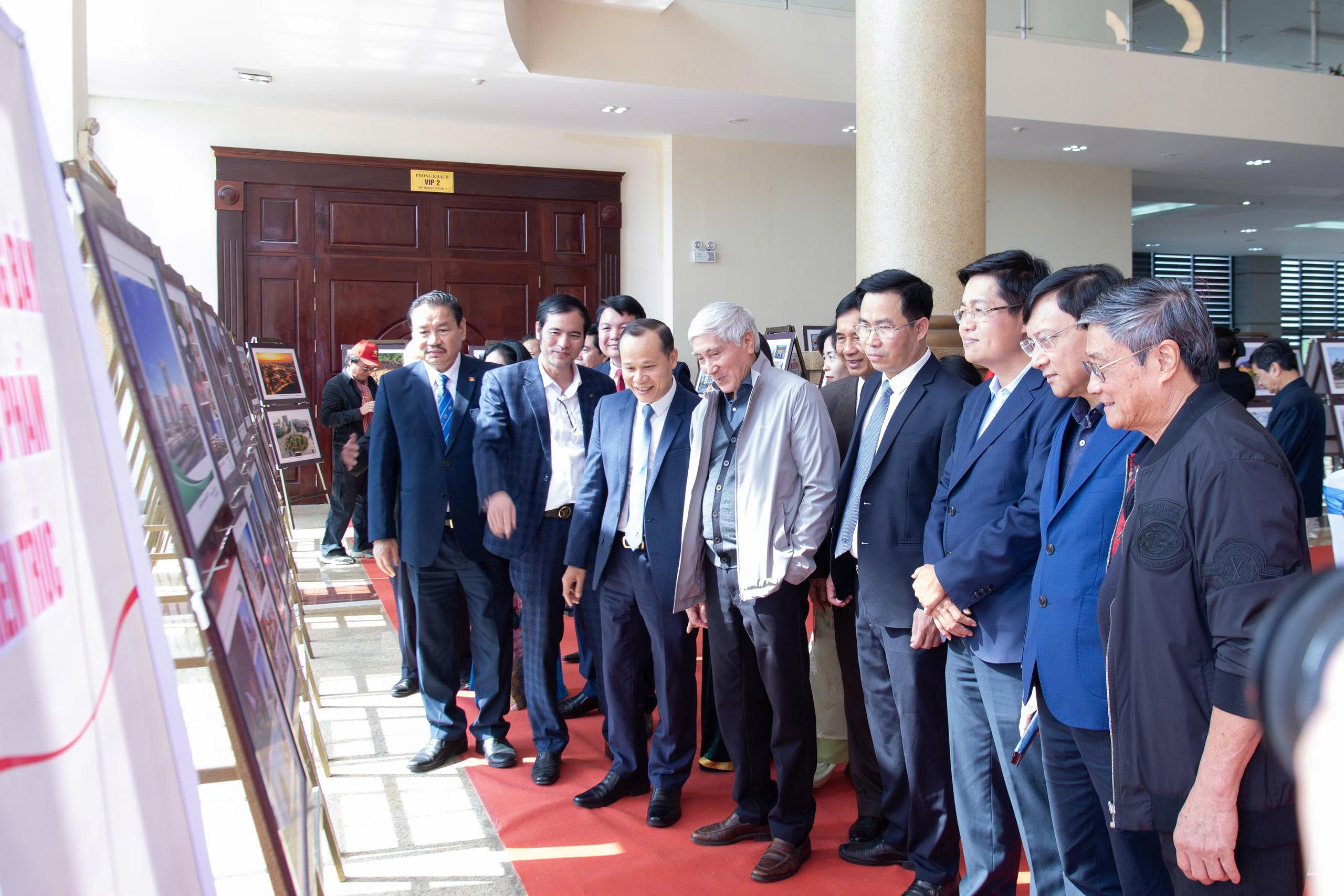 Bắc Ninh hội nhập và phát triển qua lăng kính của mỹ thuật, nhiếp ảnh, kiến trúc - 5