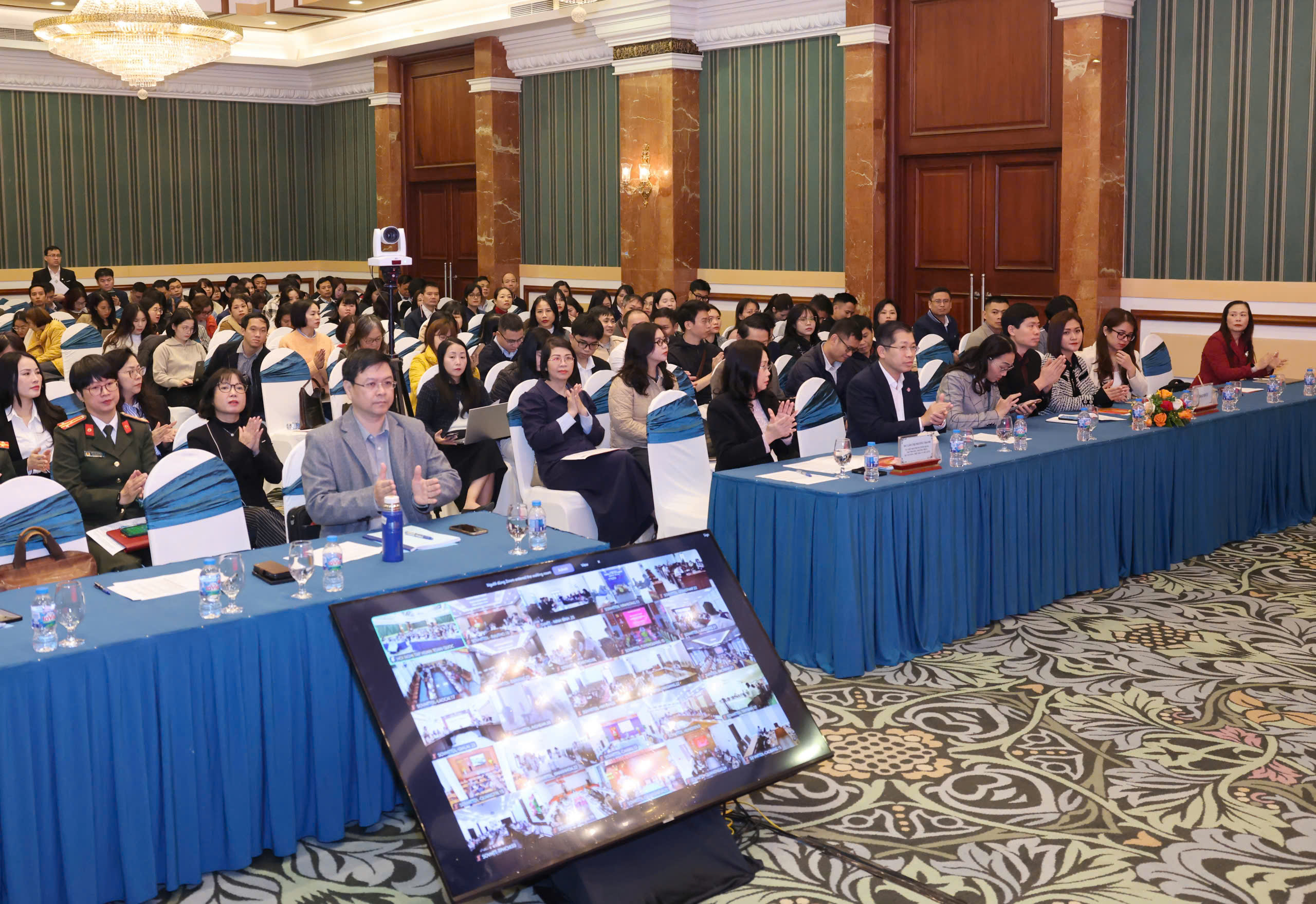 Hội nghị toàn quốc tập huấn tuyên truyền cuộc bầu cử đại biểu Quốc hội khóa XVI và HĐND các cấp nhiệm kỳ 2026-2031 - 4