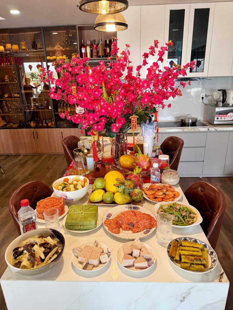 Chiêm ngưỡng mâm cỗ cúng ông công ông Táo của sao Việt: Người cầu kỳ gần chục món, người giản đơn - 4