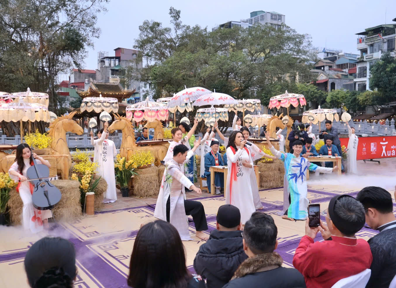 Hội chữ Xuân Bính Ngọ 2026: Hoạt động văn hóa đề cao tinh thần hiếu học - 3