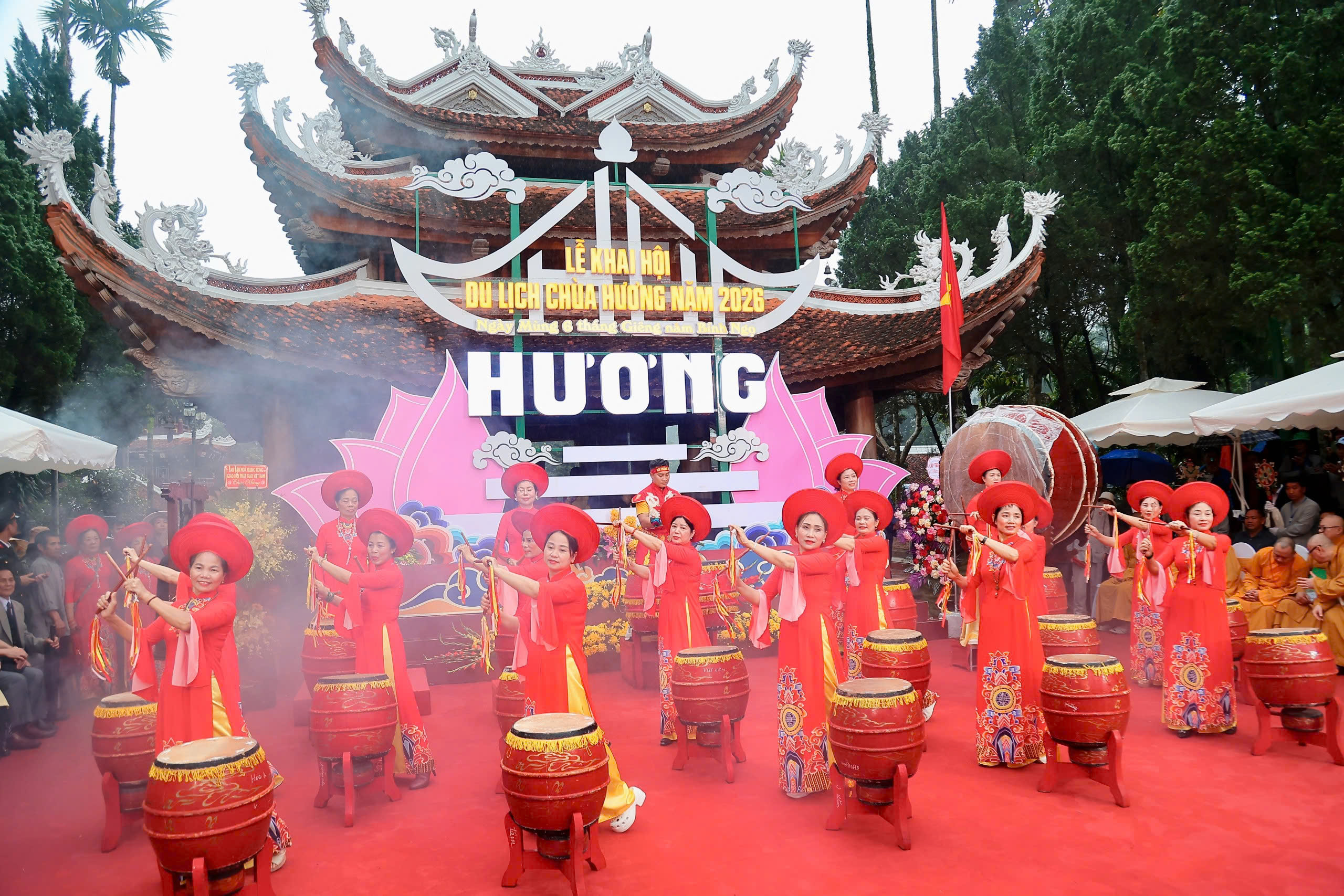 Chính thức khai hội Chùa Hương năm 2026 - 1