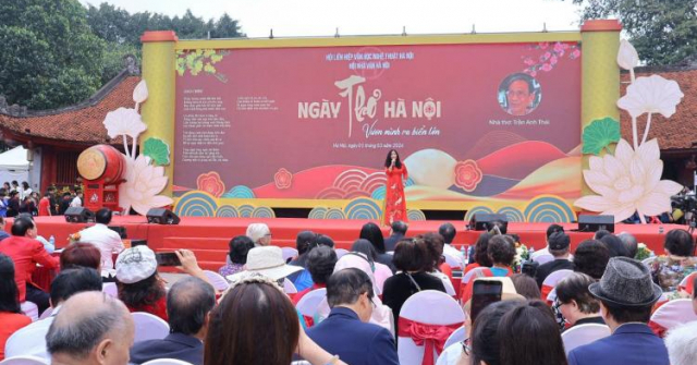 Ngày Thơ Hà Nội 2026: Khát vọng vươn mình ra biển lớn bằng sức bật của thi ca