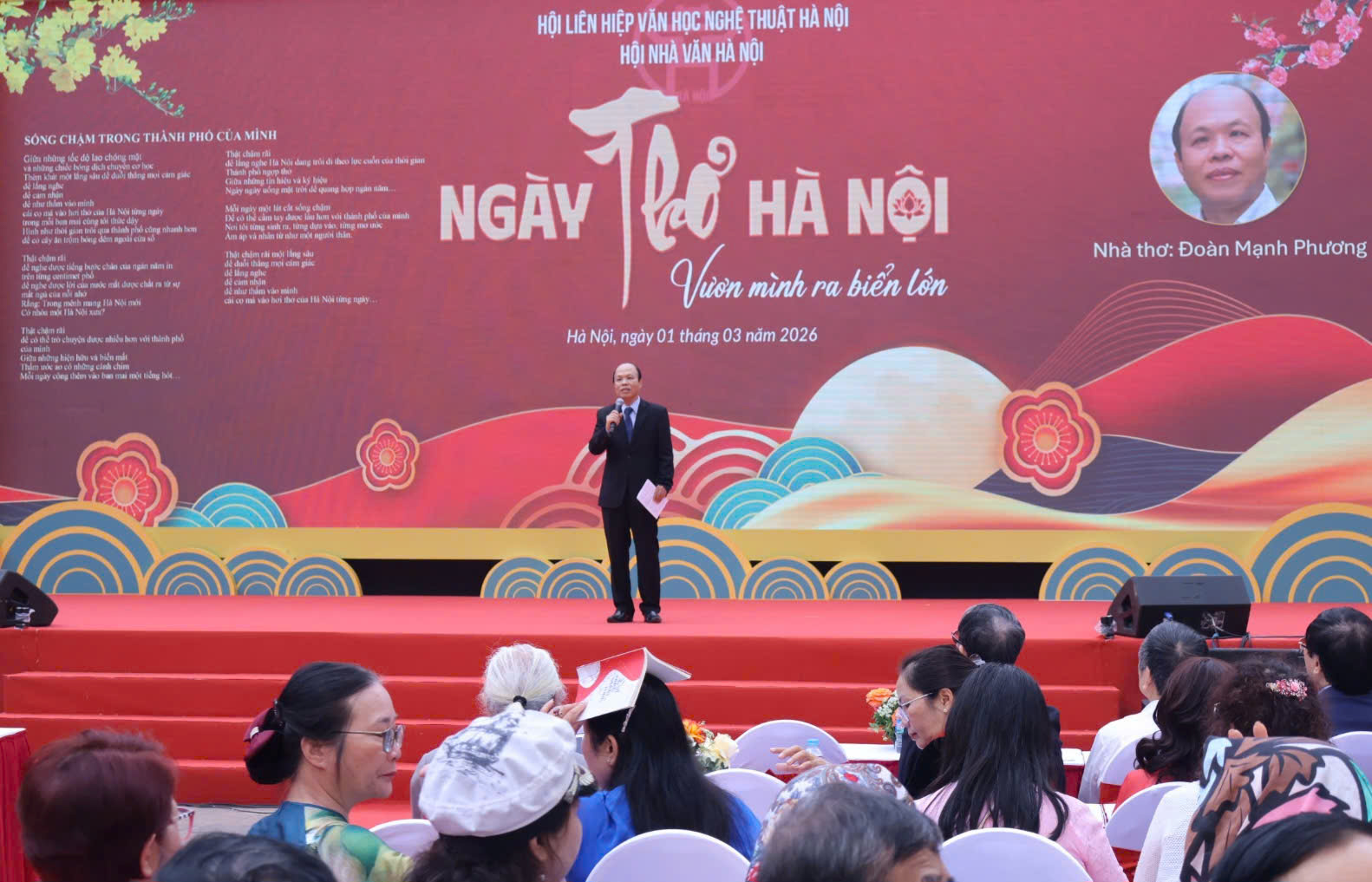 Ngày Thơ Hà Nội 2026: Khát vọng vươn mình ra biển lớn bằng sức bật của thi ca - 6