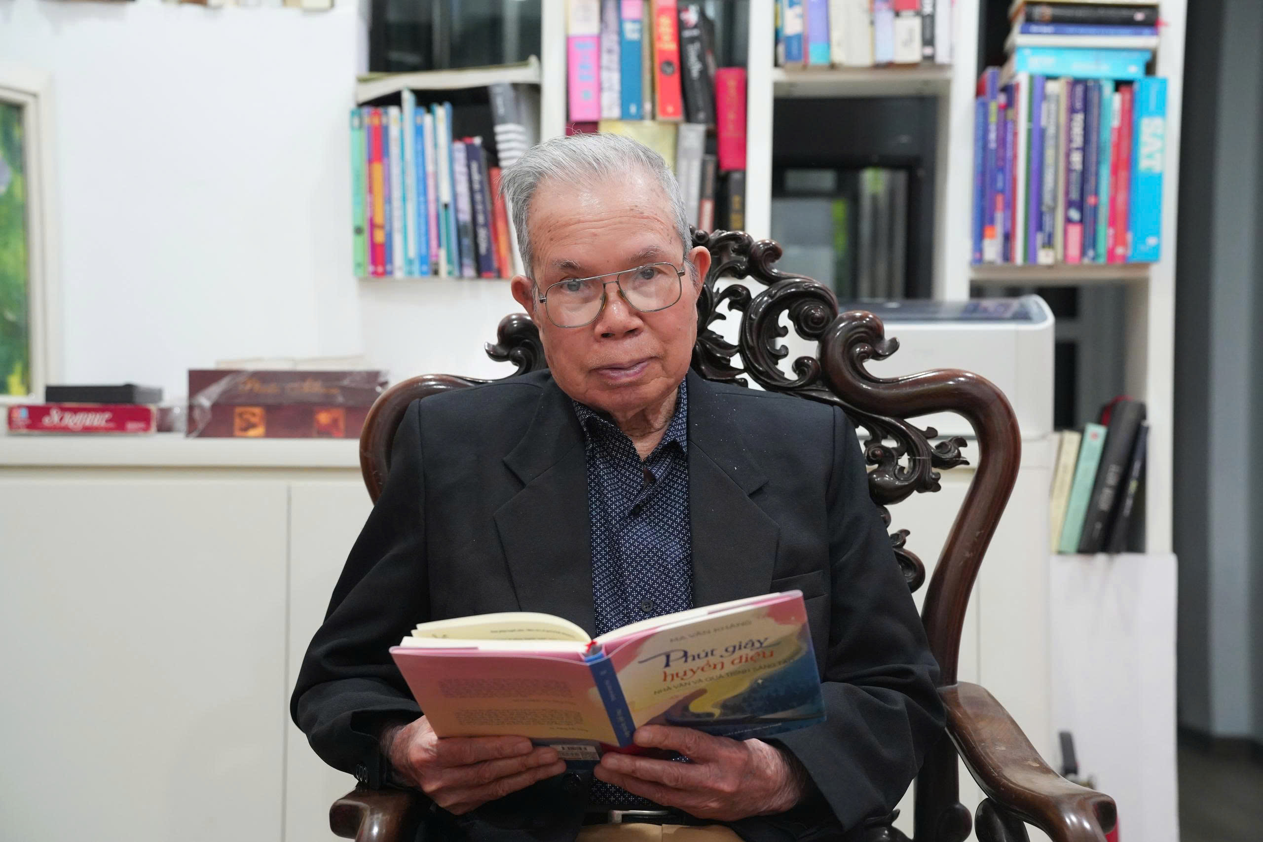 “Phút giây huyền diệu - nhà văn và quá trình sáng tạo”, một cuốn sách hay của Ma Văn Kháng - 2