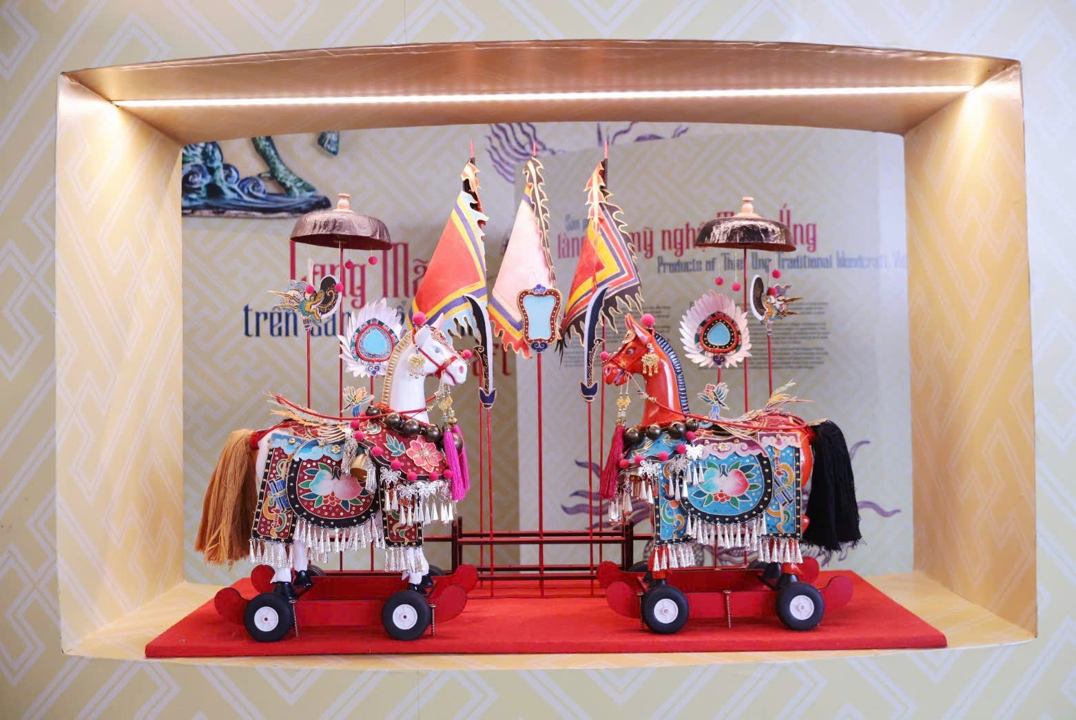 Trưng bày hơn 100 tài liệu, hiện vật về chủ đề “Long Mã khai văn” - 5