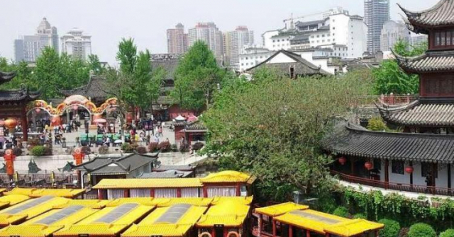 Một bài thơ của sứ giả Đại Việt được Trung Quốc khắc vào bia đá