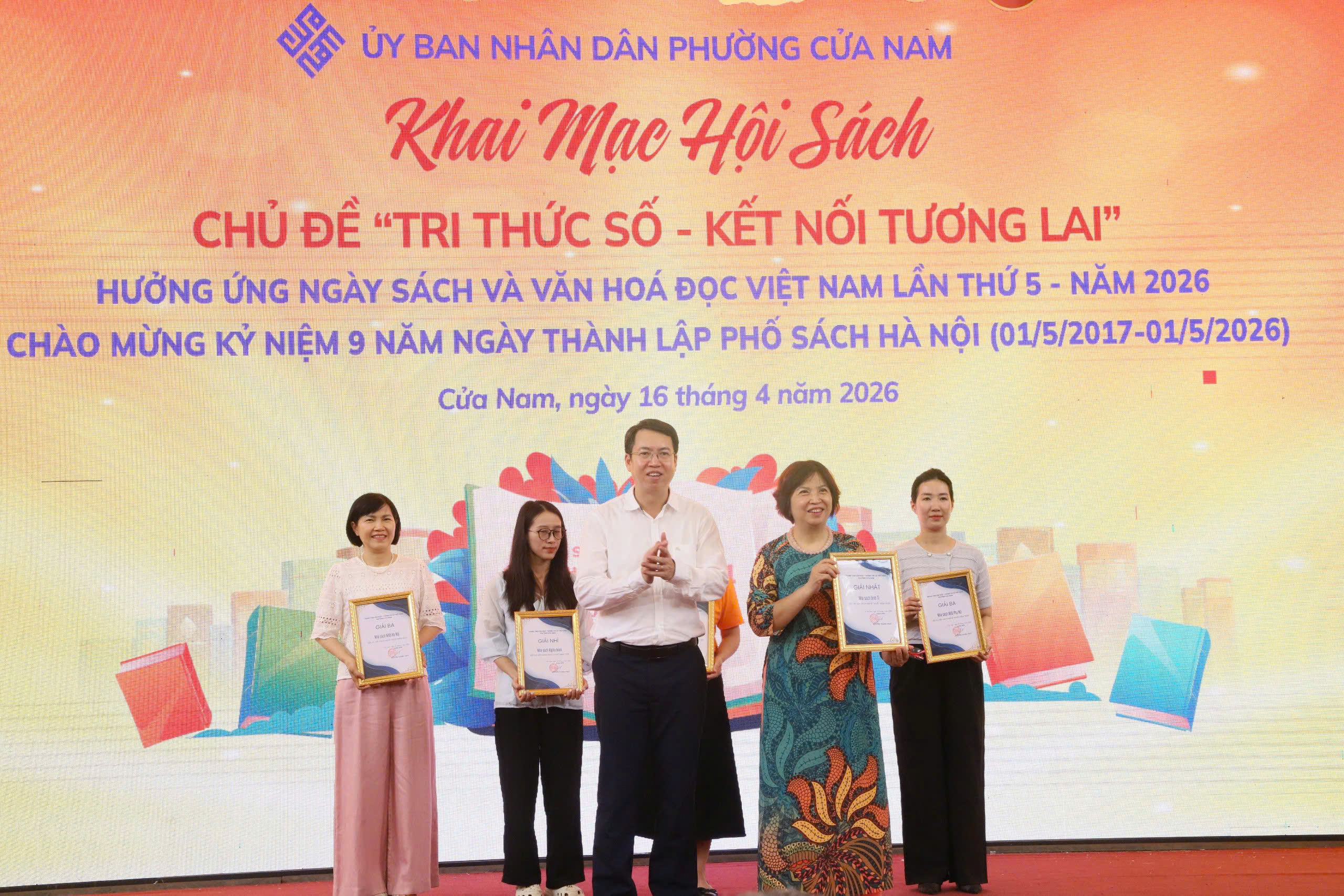 Chuỗi hoạt động phong phú hưởng ứng Ngày Sách và Văn hóa đọc Việt Nam tại Phố Sách Hà Nội - 6