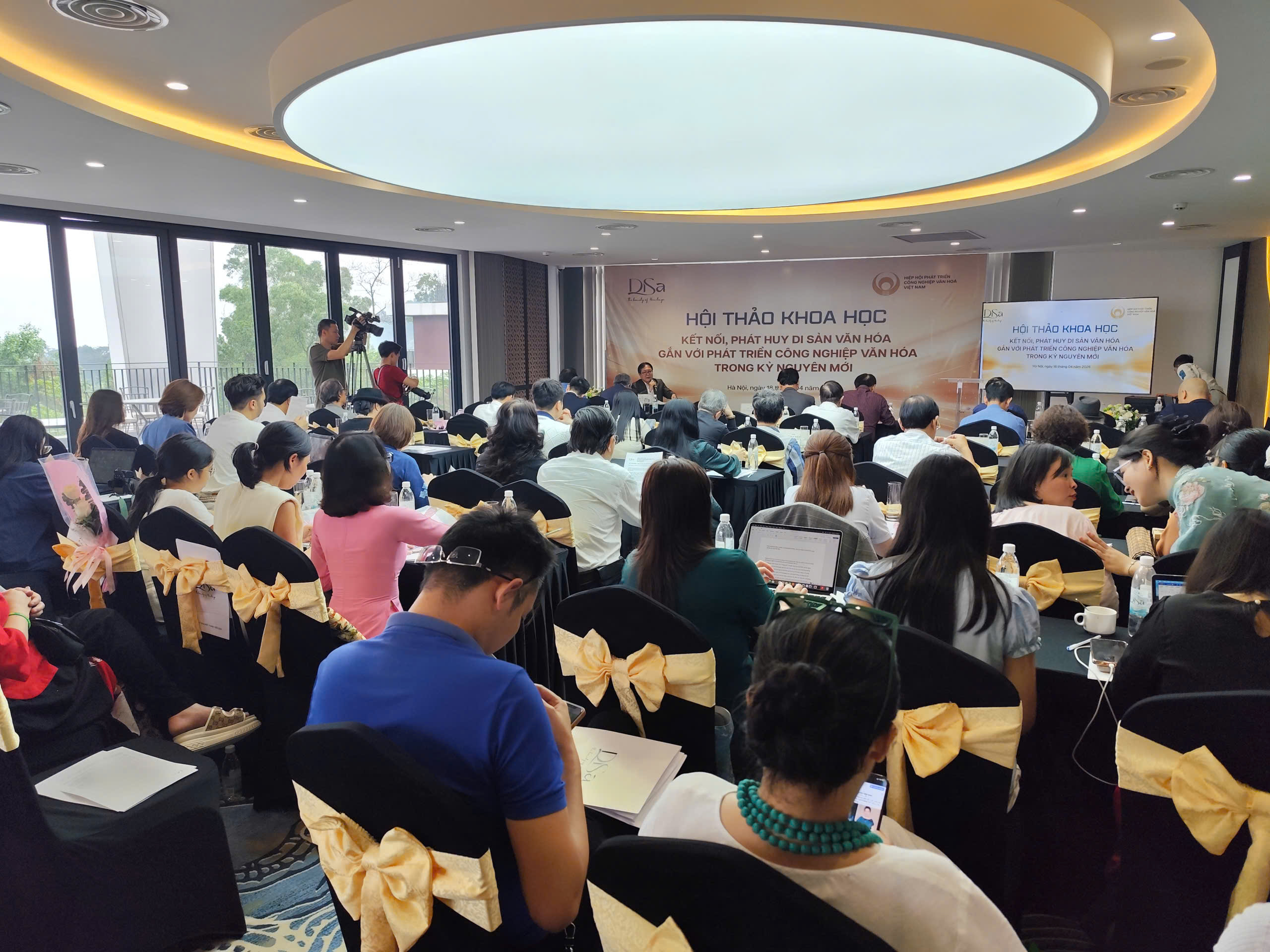 Kết nối di sản, tạo nên giá trị mới phải bằng sáng tạo - 1