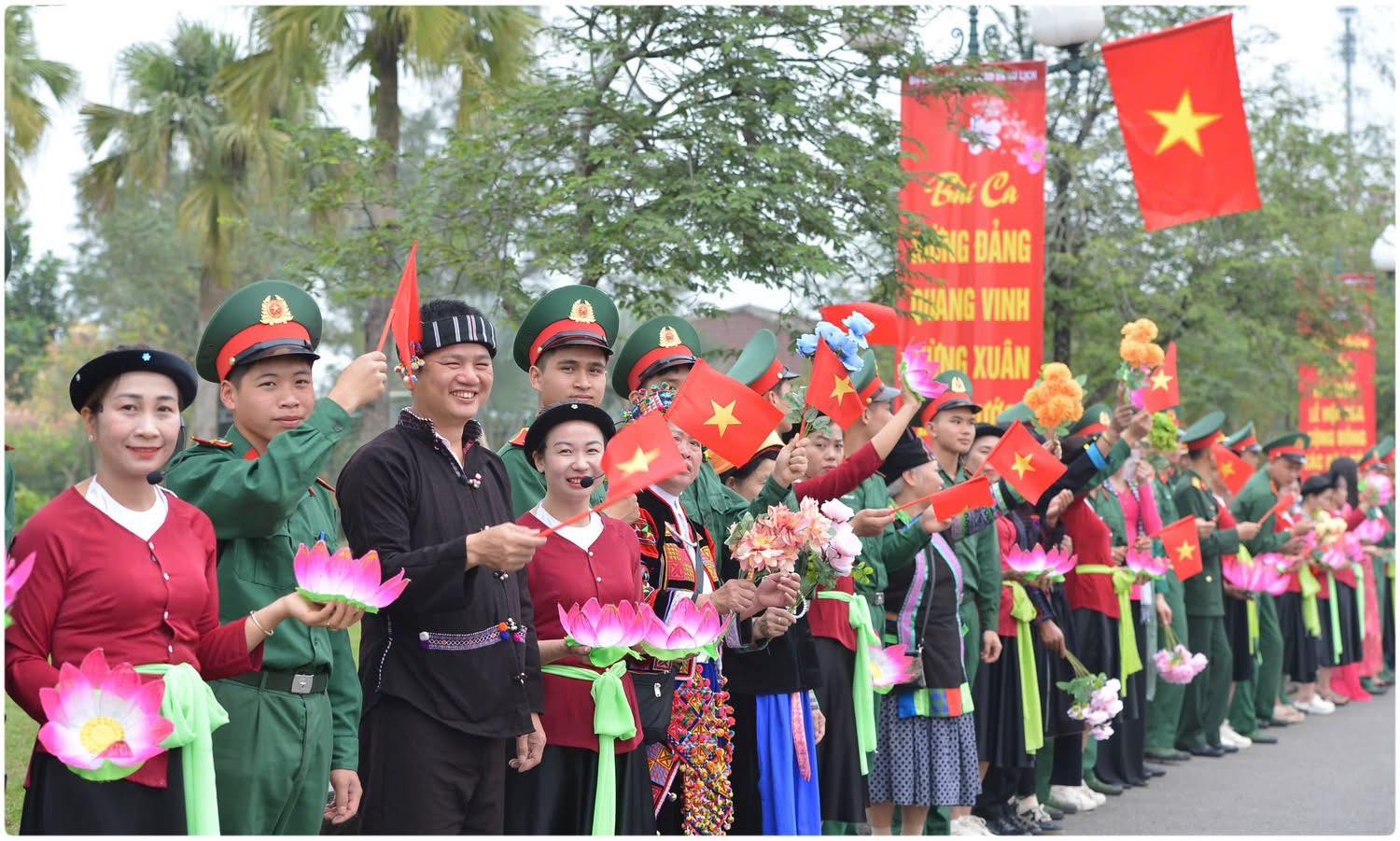 Nhiều điểm nhấn tại chuỗi hoạt động “Sắc màu văn hoá các dân tộc Việt Nam” - 1