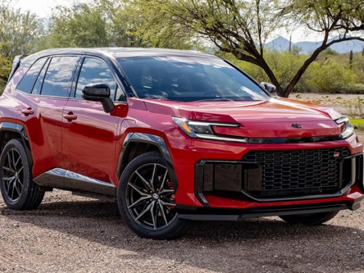 Toyota nói không với bản thuần điện trên dòng xe RAV4