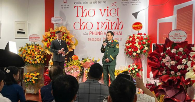 Gặp một Phùng Văn Khai nhiều suy tưởng trong “Thơ viết cho mình”