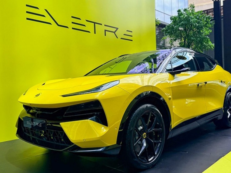 Lotus công bố giá bán xe thể thao điện gầm cao Eletre từ 4,448 tỷ đồng
