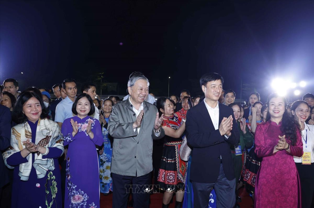 Mặt trận Tổ quốc Việt Nam - Nòng cốt chính trị trong tập hợp, đoàn kết và phát huy vai trò của nhân dân trong kỷ nguyên mới theo tinh thần Đại hội XIV của Đảng - 1
