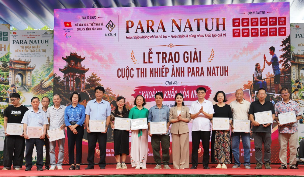 Vinh danh các tác phẩm báo chí, nhiếp ảnh xuất sắc về hòa nhập cộng đồng - 3