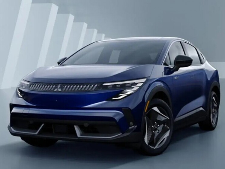 Mitsubishi Eclipse lộ diện và được thừa hưởng từ mẫu xe Nissan Leaf