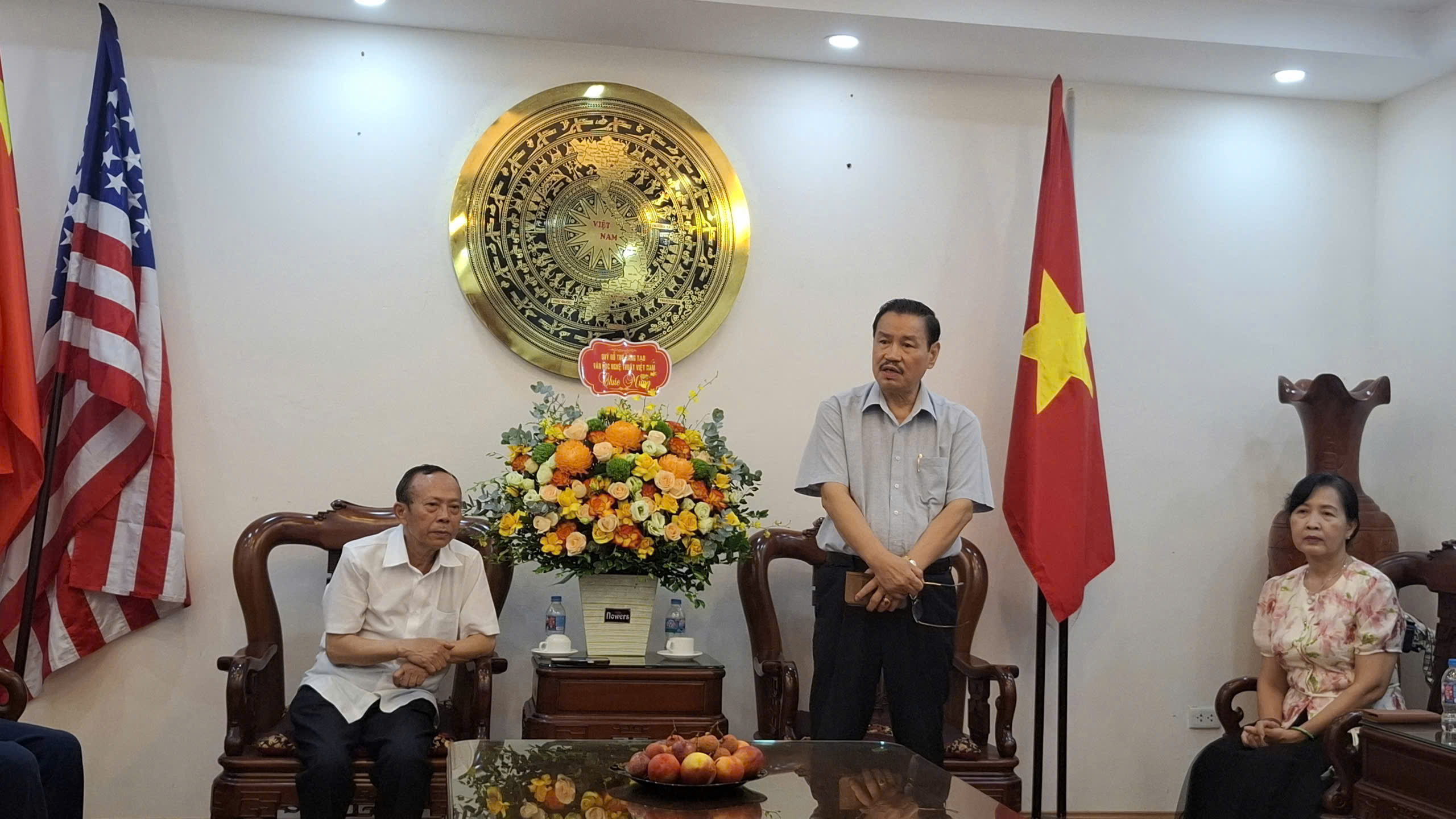 Thời báo Văn học nghệ thuật khai trương Văn phòng Tòa soạn mới - 2
