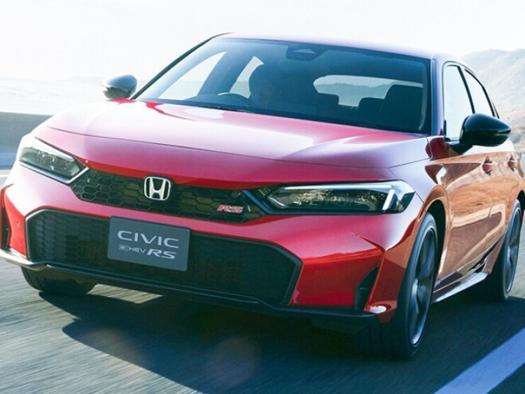Honda Civic phiên bản hatchback có giá từ 643 triệu đồng