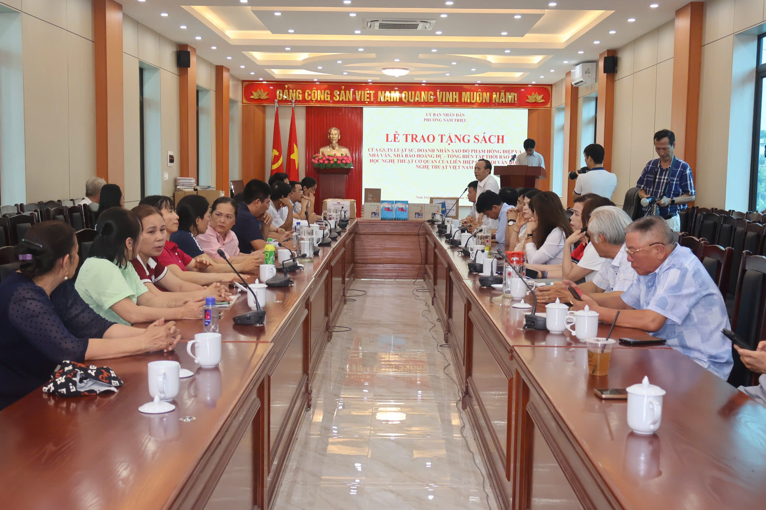 Khơi nguồn sáng tạo, lan tỏa văn hóa đọc trên quê hương hiếu học Nam Triệu,  Hải Phòng - 1