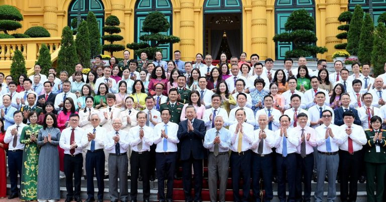 Báo chí đồng hành cùng đất nước hướng tới các mốc phát triển lớn của dân tộc