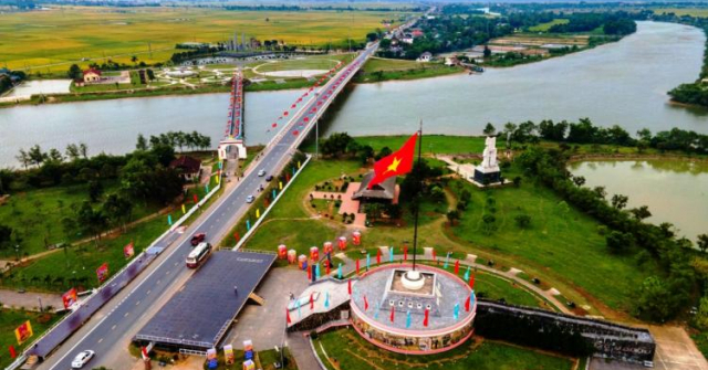 Trời vẫn xanh một màu xanh Quảng Trị