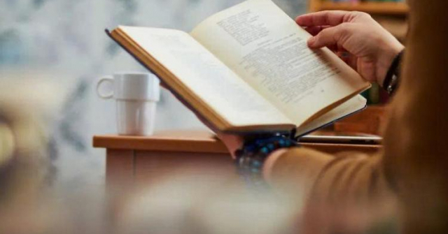 Vì một xã hội đọc lành mạnh