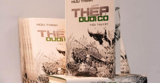 “Thép dưới cỏ” – Những chiếc xe tăng đi ra từ điều không thể
