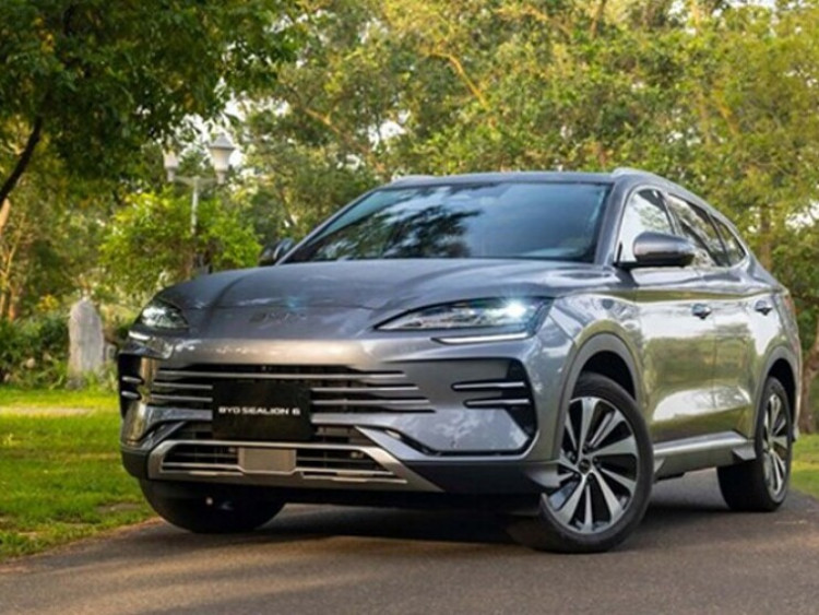 BYD Sealion 6 phù hợp với gia đình trẻ hay khách hàng chạy dịch vụ?