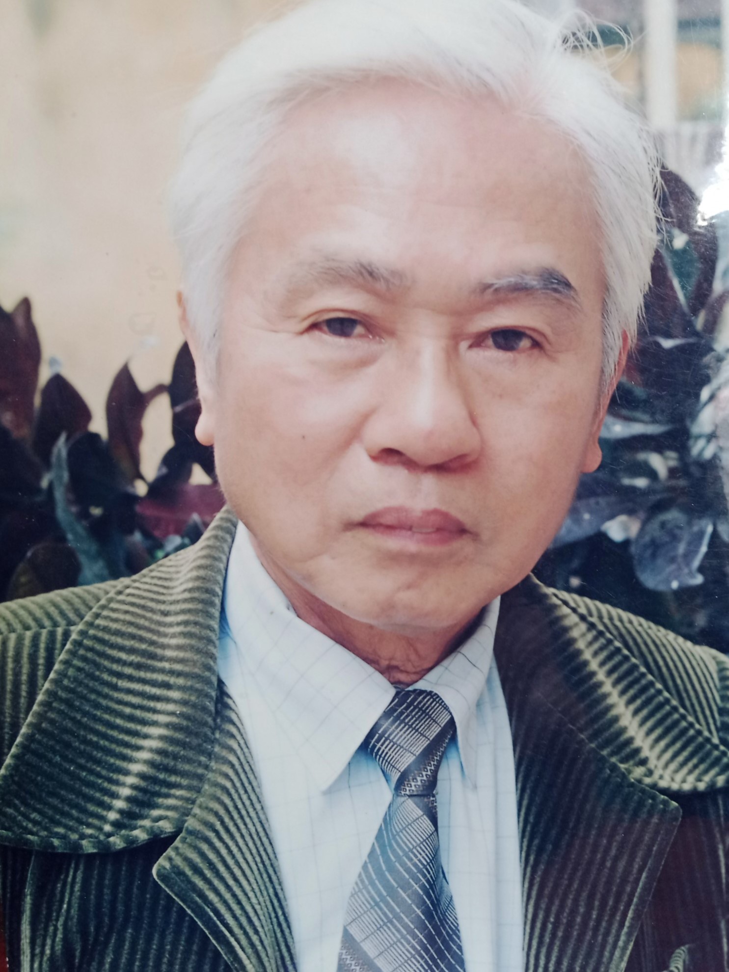 Ký và truyện ngắn của Lưu Tuấn Hùng - 1