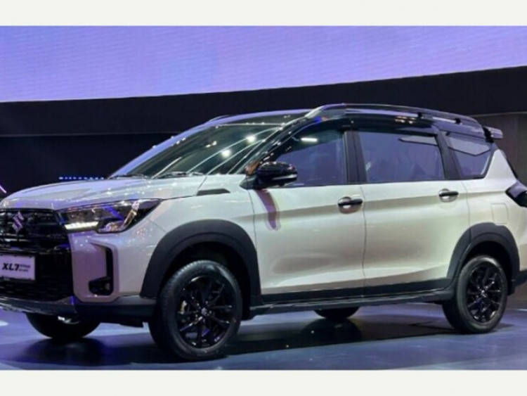 Suzuki XL7 bản nâng cấp lộ diện