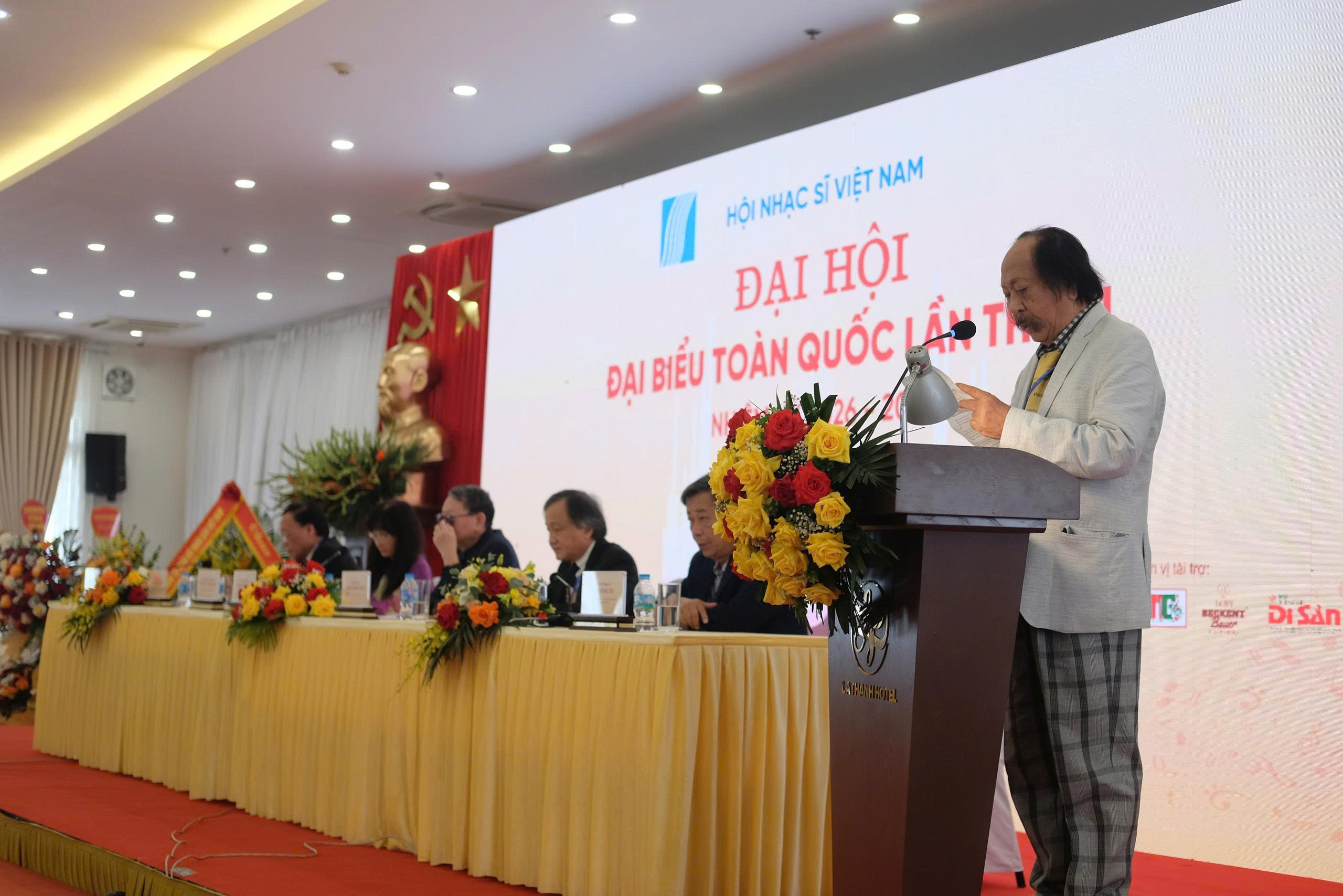 Thiếu tướng, nhạc sĩ Nguyễn Đức Trịnh đắc cử Chủ tịch Hội Nhạc sĩ Việt Nam nhiệm kỳ XI - 7