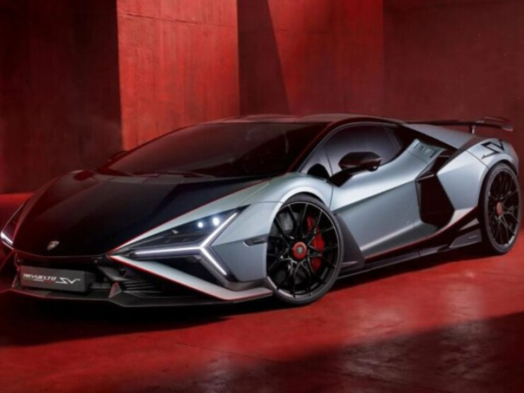 Lamborghini ra mắt toàn cầu siêu xe Revuelto phiên bản SV
