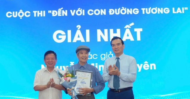 Trao giải Cuộc thi “Đến với Con đường tương lai” và Phát động Cuộc thi “Lan tỏa tri thức Con đường tương lai”
