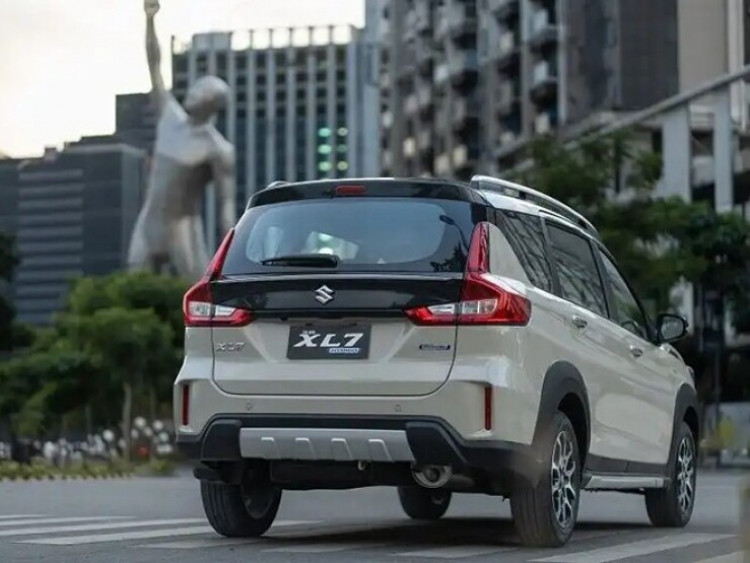 5 mẫu hybrid bán chạy nhất tại Việt Nam tháng 7/2026