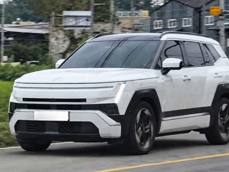 Hyundai Tucson thế hệ mới lộ diện trên đường phố