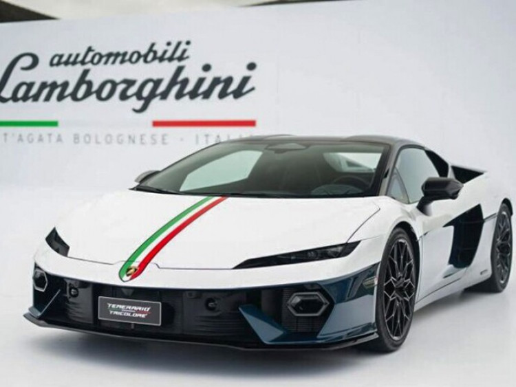 Lamborghini giới thiệu mẫu siêu xe Temerario Tricolore