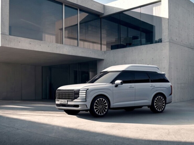 Hyundai Palisade 2027 hóa “chuyên cơ mặt đất” với nóc xe nâng 240 mm