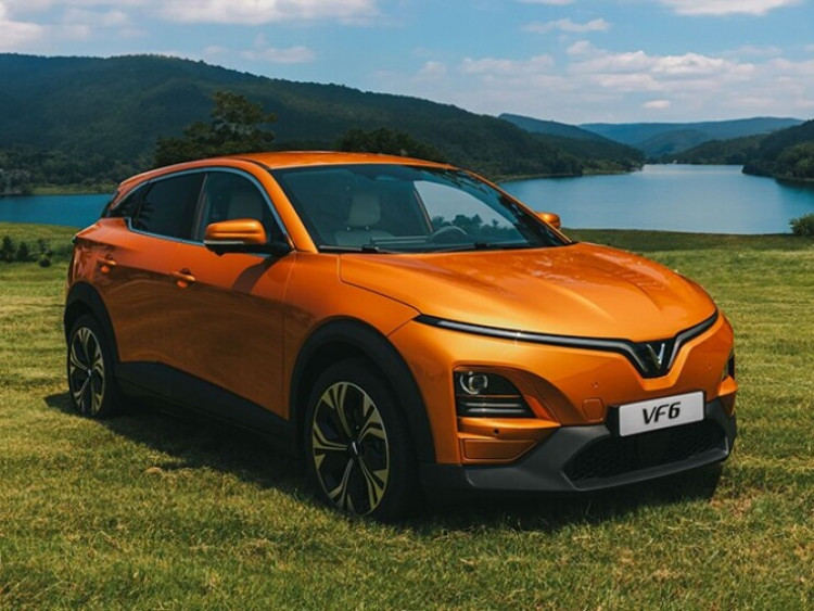 5 mẫu xe gầm cao “đắt khách” nhất tháng 8/2026